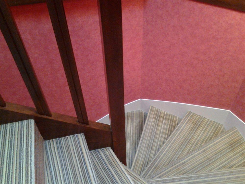 Hotel Chantepie Жуе-ле-Тур Екстериор снимка